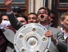 九游娱乐- 球员德罗巴 