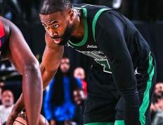 九游-塔图姆回归赛场，战术调整首场状态亮眼，巴塞罗那观众沸腾！的简单介绍