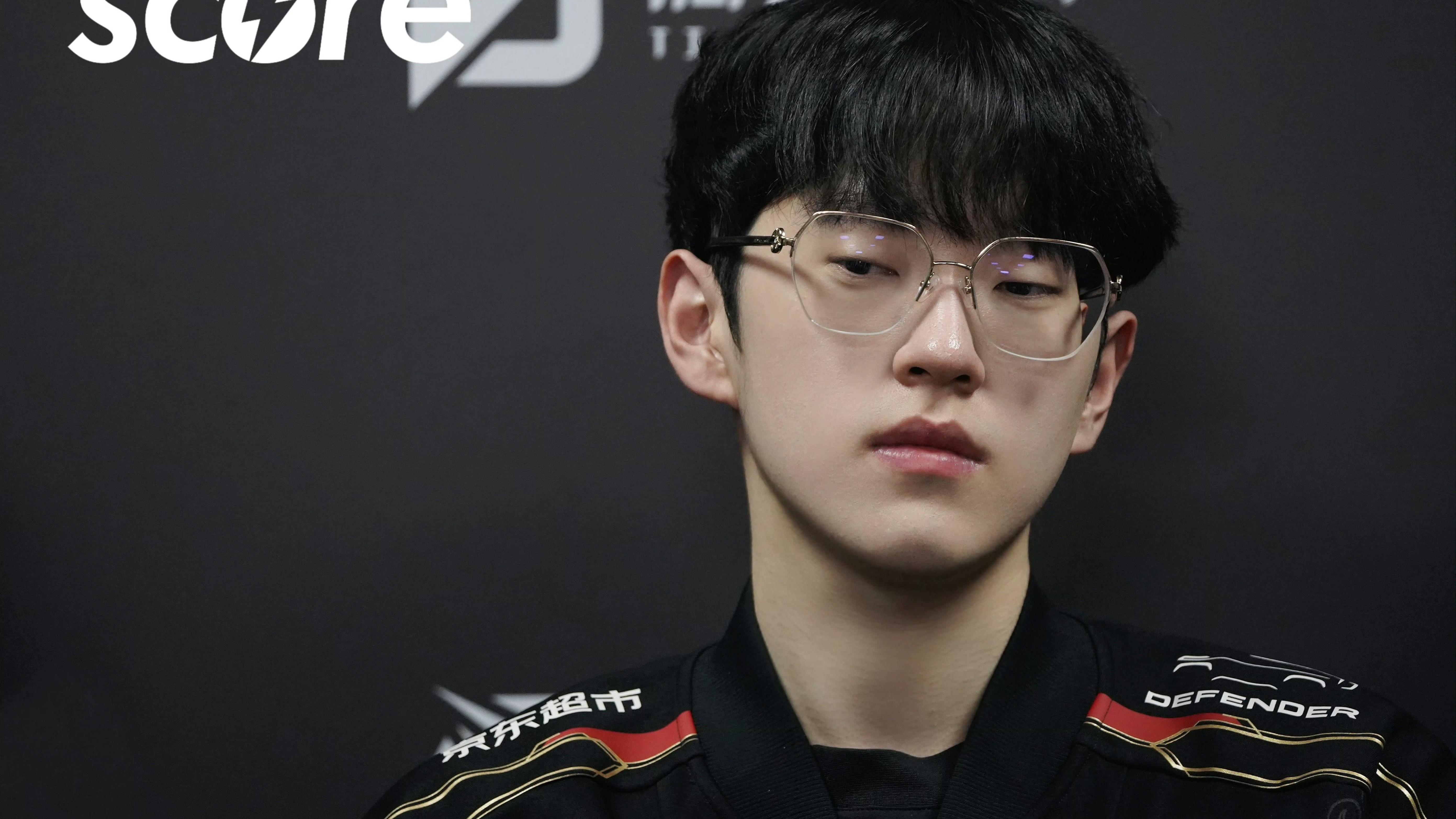 九游-关于皇家马德里前途光明!,Scout新星大比分获胜表现突出赛场气氛高涨的信息