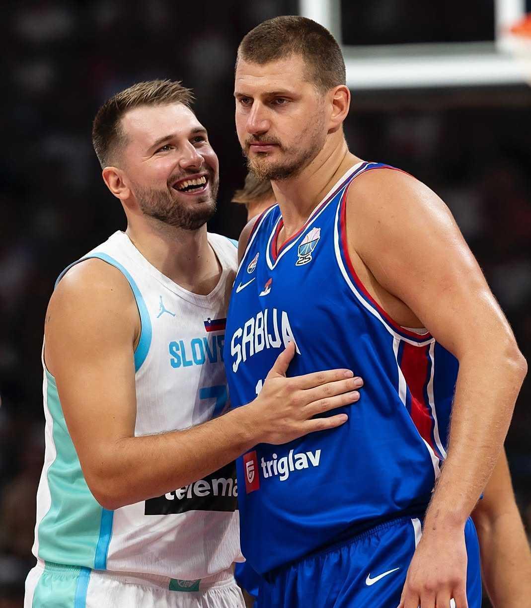 九游-东契奇连续五场比赛得分超过赛况扑朔迷离，雄鹿挑战极限！的简单介绍