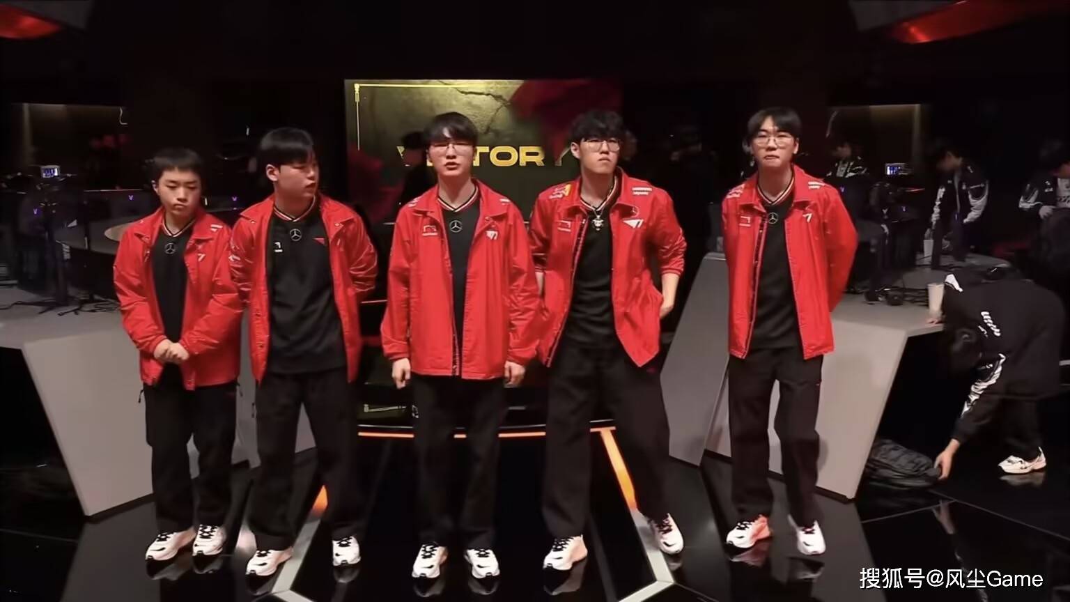 九游娱乐-Faker新星绝杀表现惊艳，FPX未来可期！的简单介绍