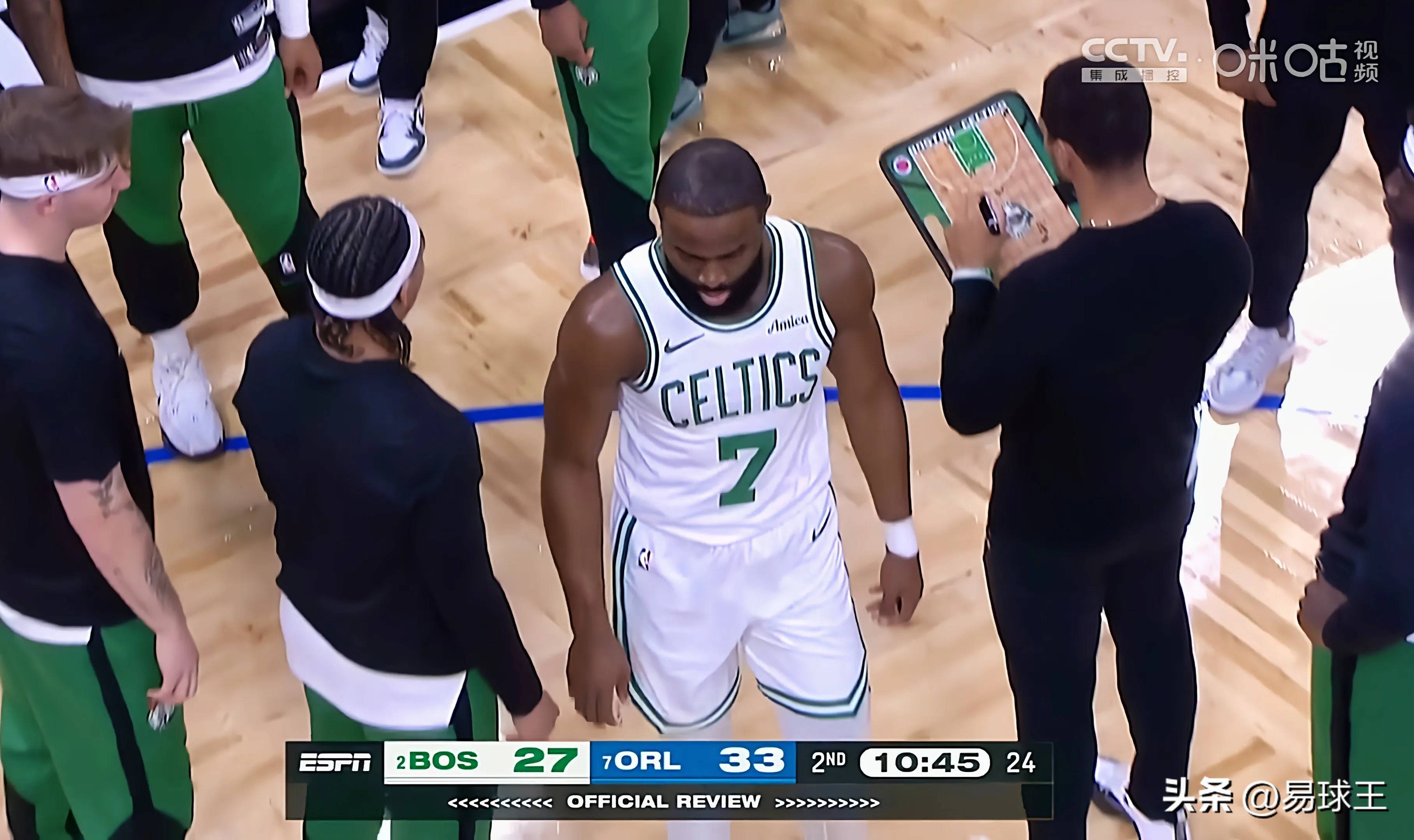 九游体育-关于塔图姆爆冷击败独行侠，精彩发挥引爆全场！的信息